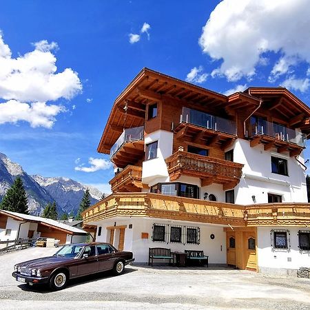Schickster Sky Lodge Лойташ Экстерьер фото