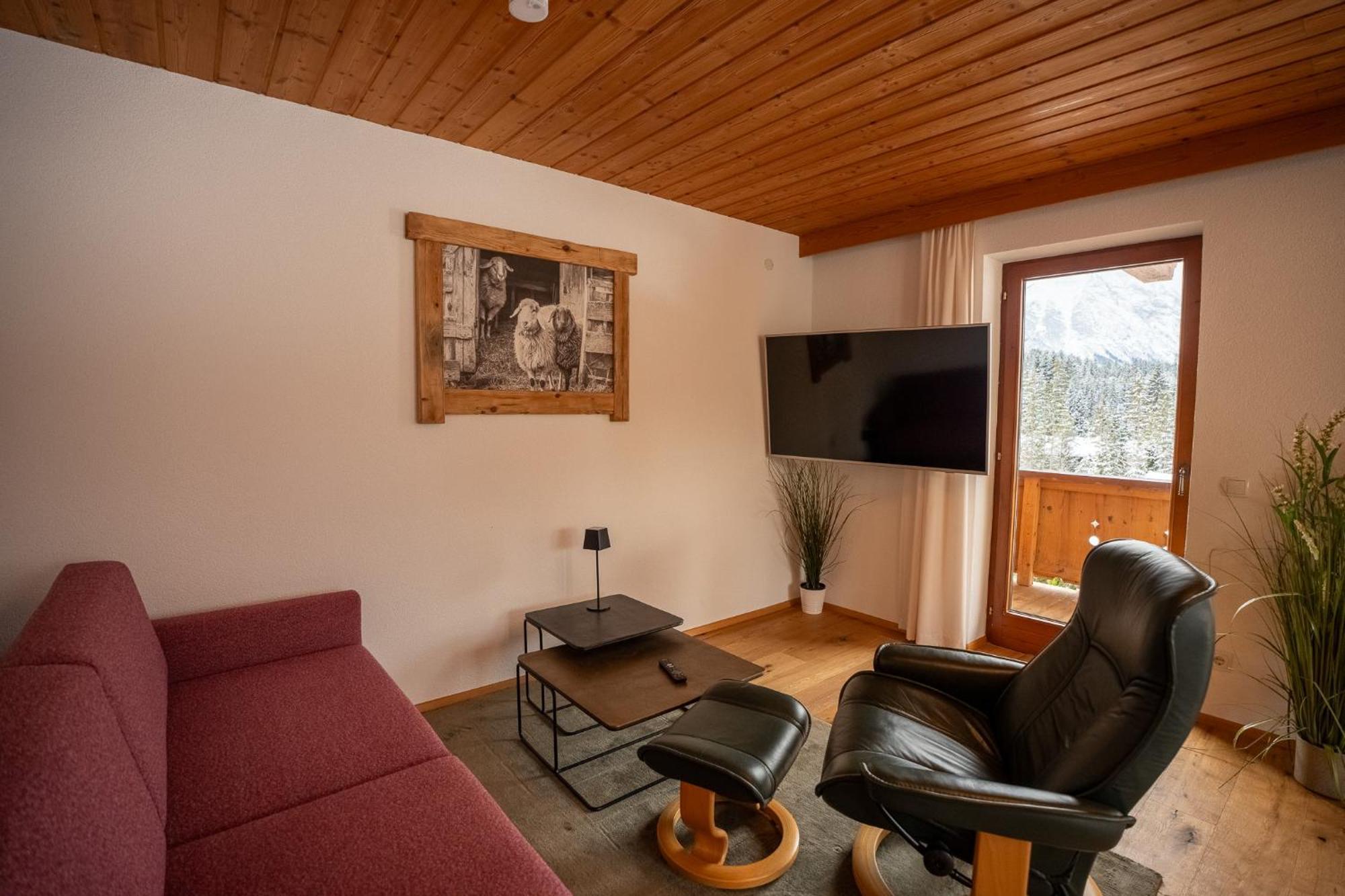 Schickster Sky Lodge Лойташ Экстерьер фото